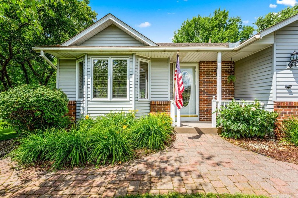 Welcome to 12964 88th Ave N, Maple Grove