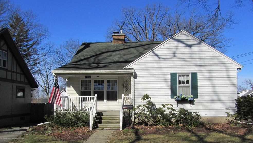 1230 Dakin St, Lansing, MI 48912 - photo 1