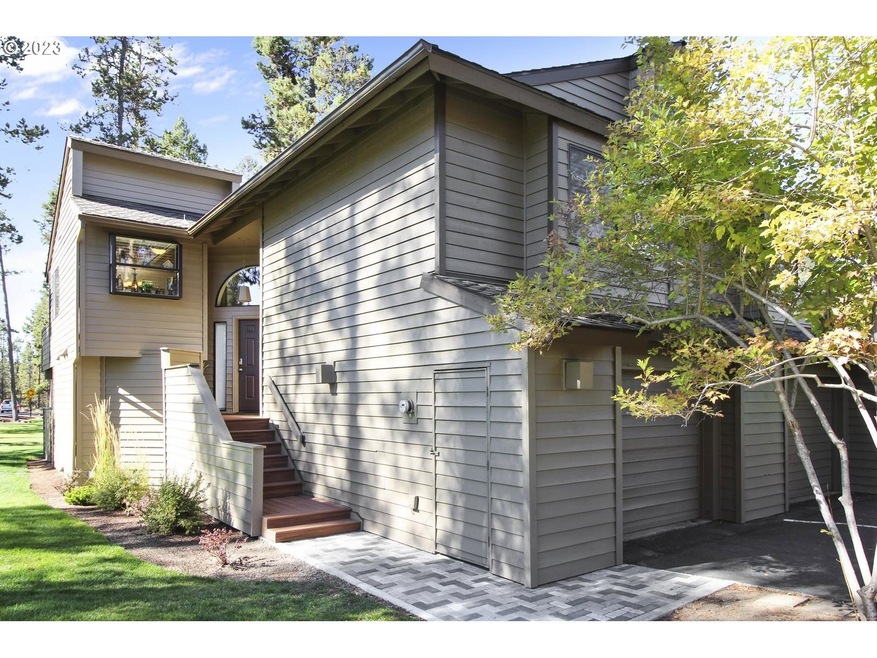 17854 W Core Rd unit 12, Sunriver, OR 97707 - photo 1