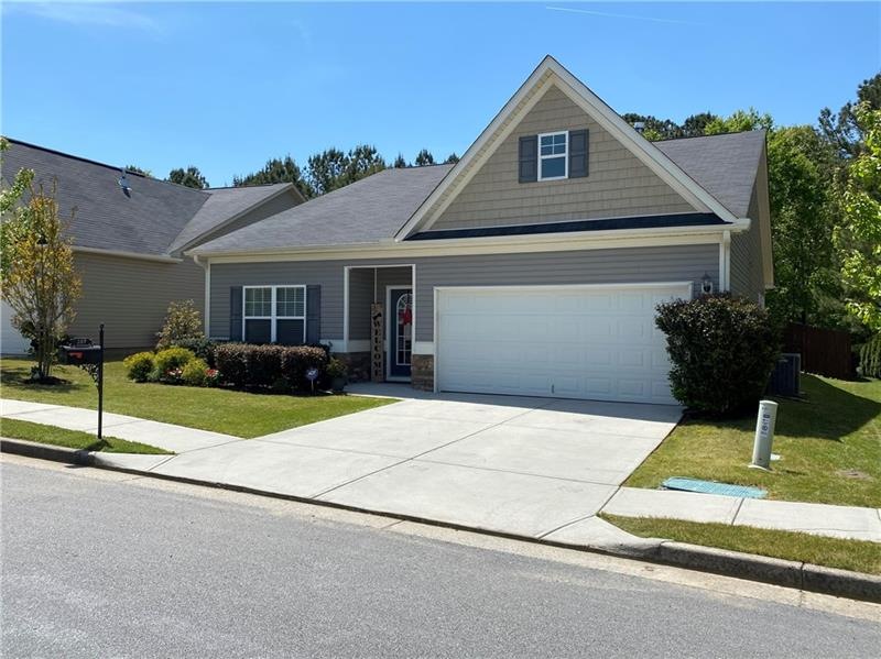 Beautiful 3 bedroom 2 bath ranch
