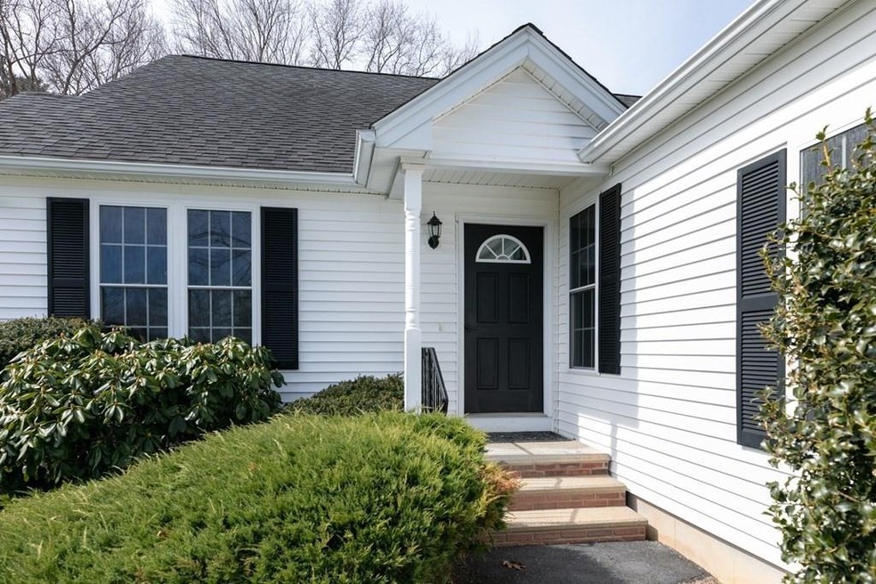 7 Surry Dr unit 7, Uxbridge, MA 01569 - photo 1