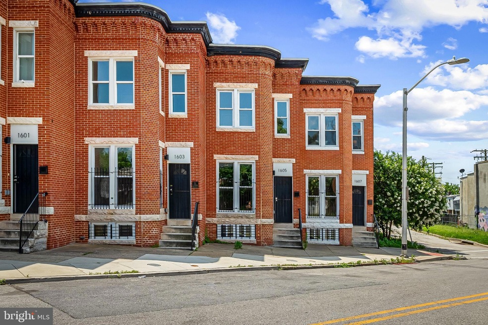 1605 Clifton Ave, Baltimore, MD 21217 - photo 1
