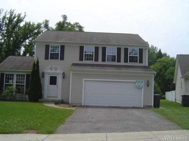 761 Daigler Dr, North Tonawanda, NY 14120 - photo 1