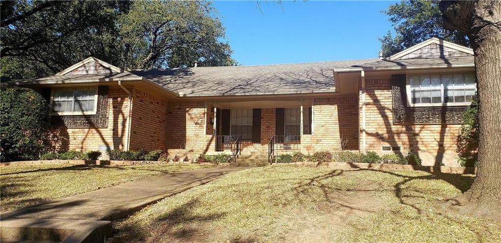 7509 Brentcove Cir, Dallas, TX 75214 - photo 1