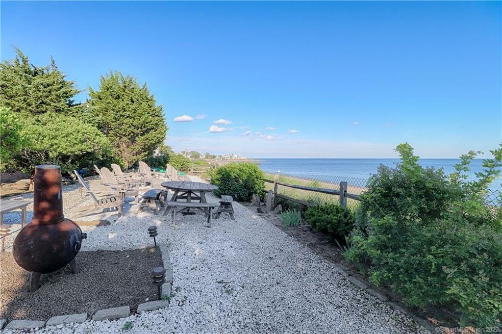 10 Pine Creek Ave unit 201W, Fairfield, CT 06824 - photo 1