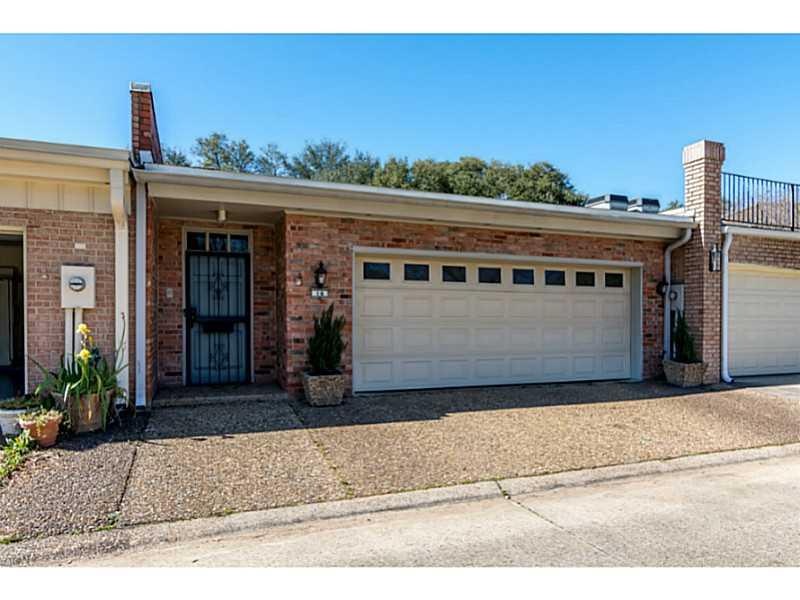 Facade/Exterior Front. Immaculate townhome in much