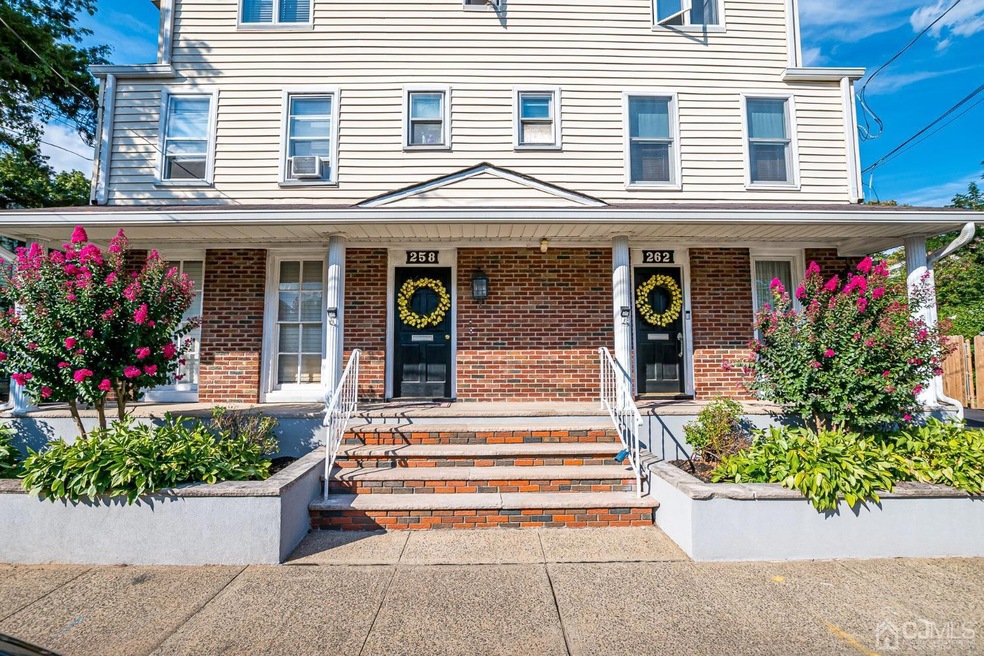 258 William St unit 1, Rahway, NJ 07065 - photo 1
