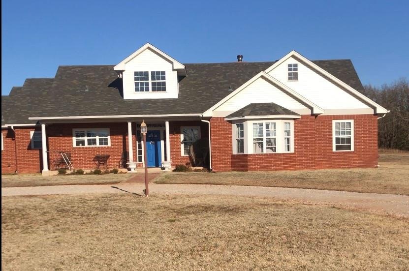 31316 Willow View Rd, Tecumseh, OK 74873 - photo 1