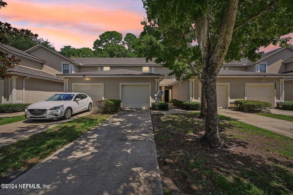 For Rent $1,600/month