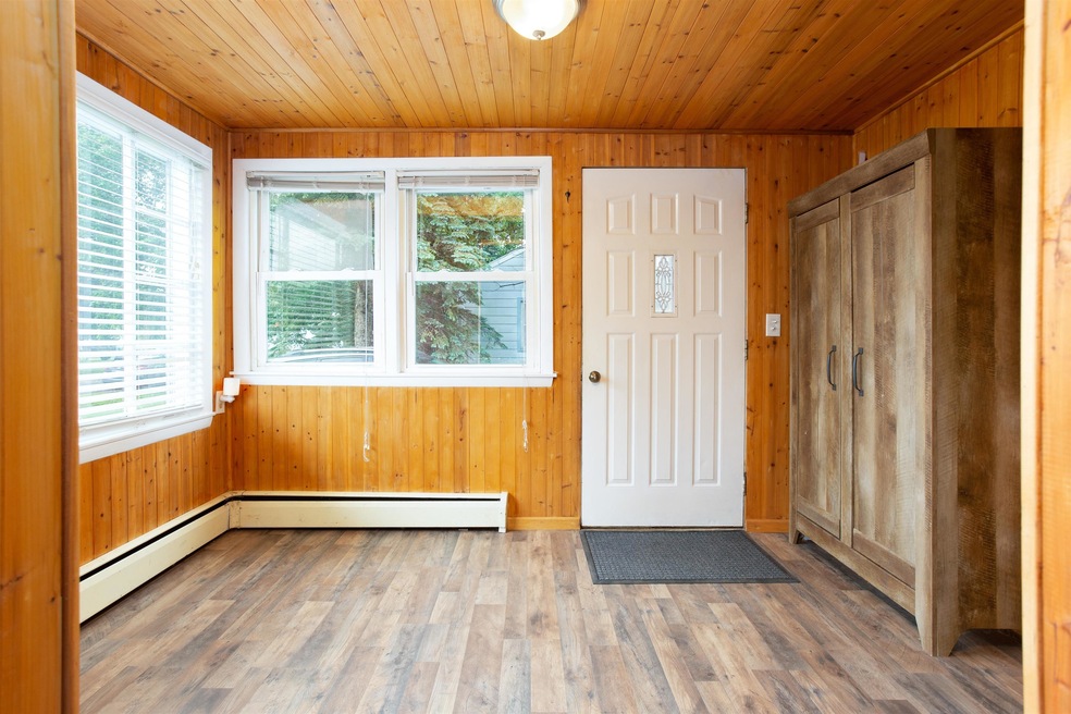 1421 N Rynders St, Appleton, WI 54914 - photo 1