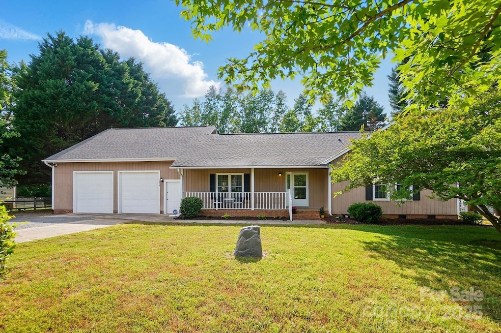 Sold $440,000 • Co-Listing Agent