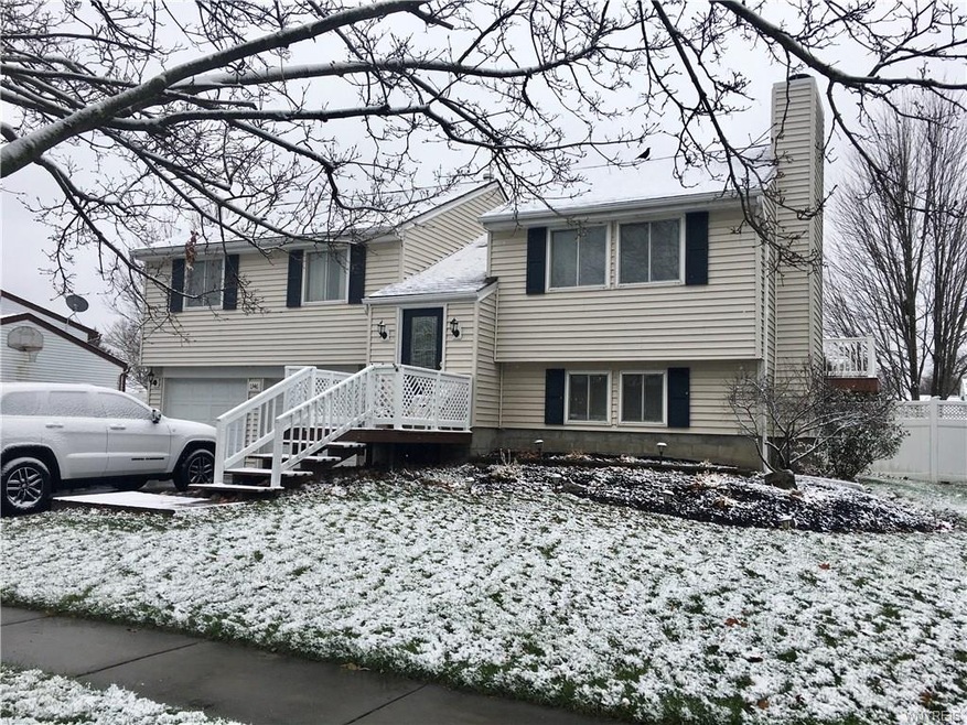 1346 Saybrook Ave, North Tonawanda, NY 14120 - photo 1