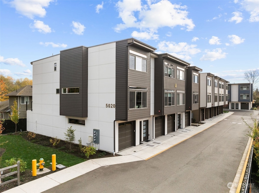 Sold $735,000 • Co-Listing Agent