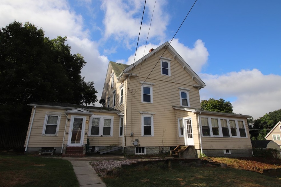 2 Cliftondale Ave, Saugus, MA 01906 - photo 1