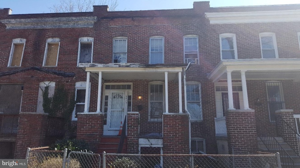 3413 Dupont Ave, Baltimore, MD 21215 - photo 1