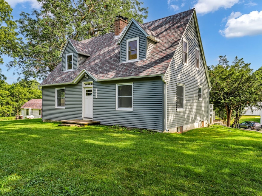 W4015 Black Point Rd, Lake Geneva, WI 53147 - photo 1