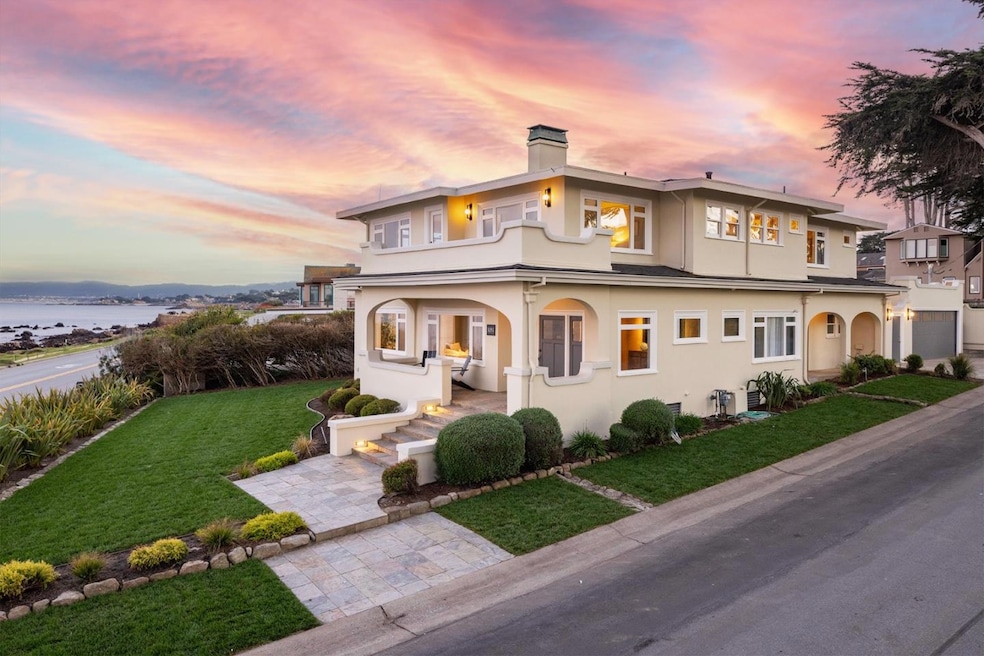 1051 Ocean View Blvd, Pacific Grove, CA 93950 - photo 1