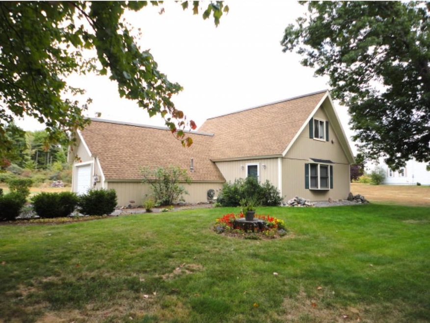 158 Back River Rd, Bedford, NH 03110 - photo 1