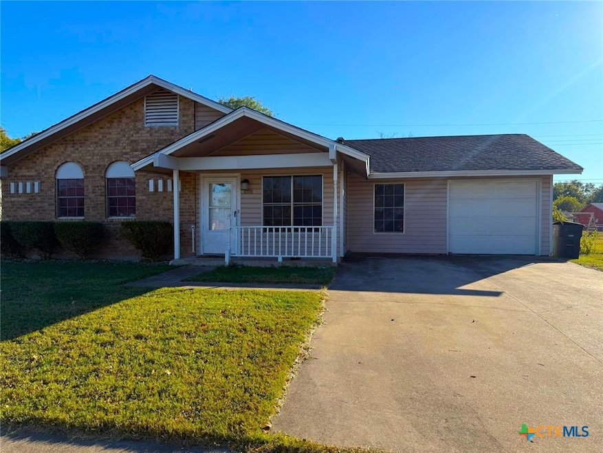 1008 Stephen St, Killeen, TX 76542 - photo 1