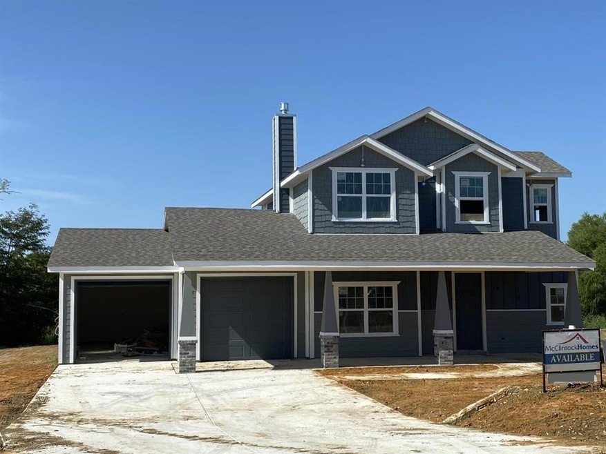 1356 Greenfield St, Gainesville, TX 76240 - photo 1