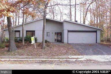 12618 Magna Carta Rd, Herndon, VA 20171 - photo 1