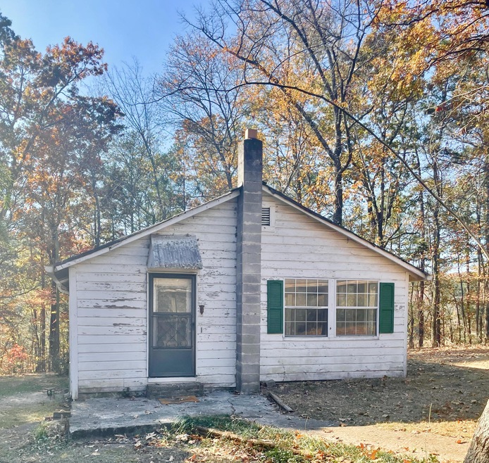106 Vandiver Rd