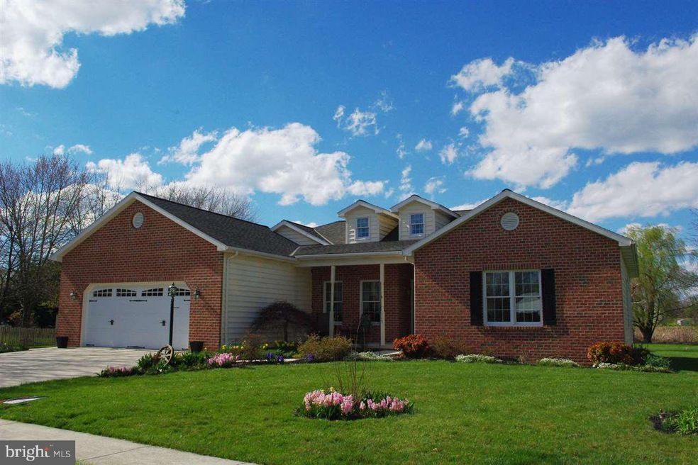 115 Wheaton Dr unit 131, Littlestown, PA 17340 - photo 1