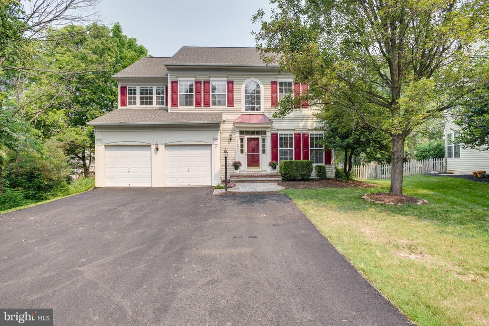 10046 Darnaway Ct, Bristow, VA 20136 - photo 1