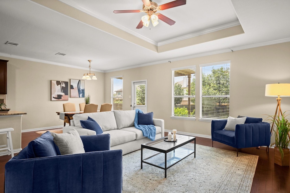 Under Contract $424,999