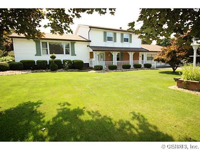Exterior Front Welcome to18 Cliff View Drive
