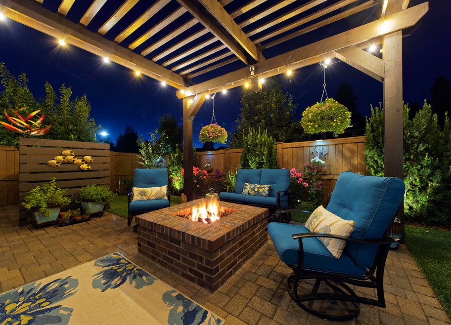 61148 Ambassador Dr, Bend, OR 97702 - photo 1