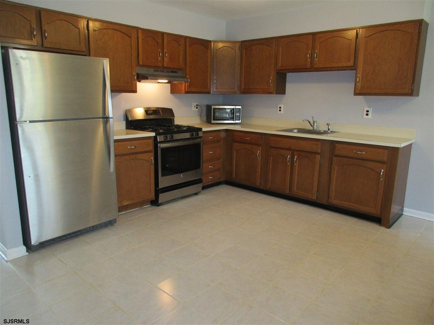 908 Blake Dr, Mays Landing, NJ 08330 - photo 1