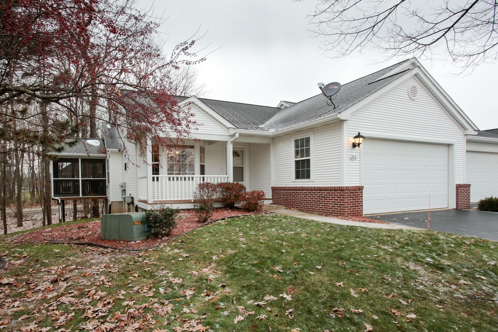 213 eastman court-101