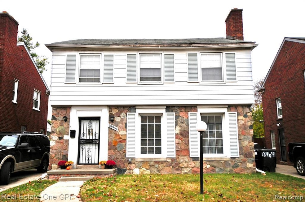 18961 Sorrento St, Detroit, MI 48235 - photo 1