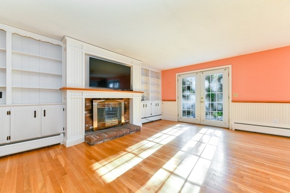 1005 Old Stage Rd, Centerville, MA 02632 - photo 1