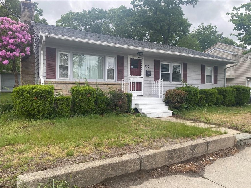 330 George Waterman Rd, Johnston, RI 02919 - photo 1