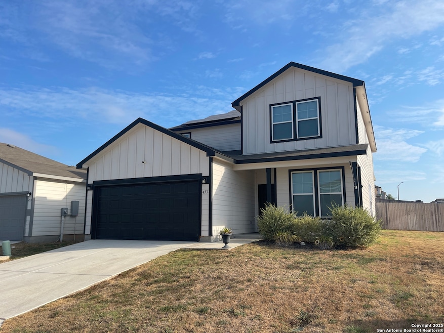 457 Lynwood Gold, New Braunfels, TX 78130 - photo 1