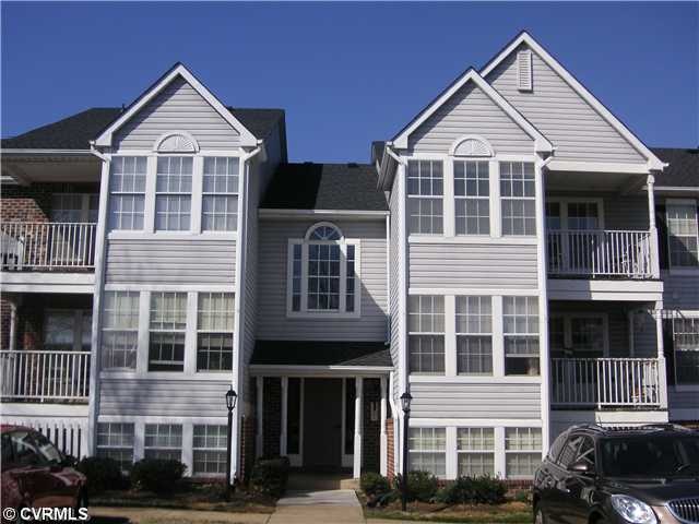 Exterior Front - Attractive, secure front entry!