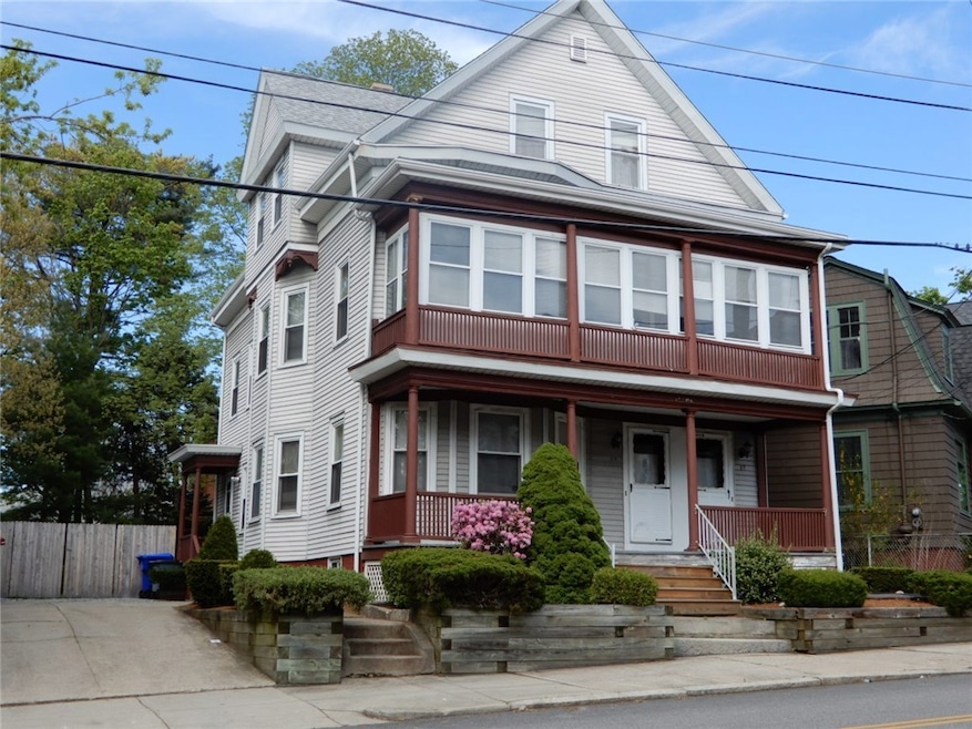 97 Clyde St, Pawtucket, RI 02860 - photo 1