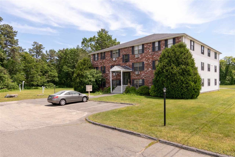 48 Westville Rd unit B4 U12, Plaistow, NH 03865 - photo 1