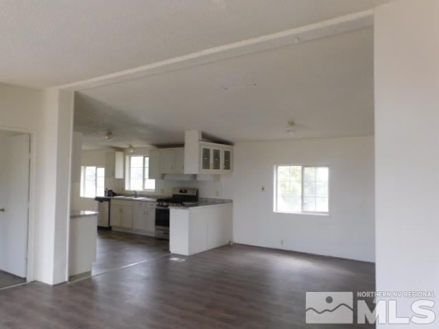 5885 Pelican Way, Winnemucca, NV 89445 - photo 1