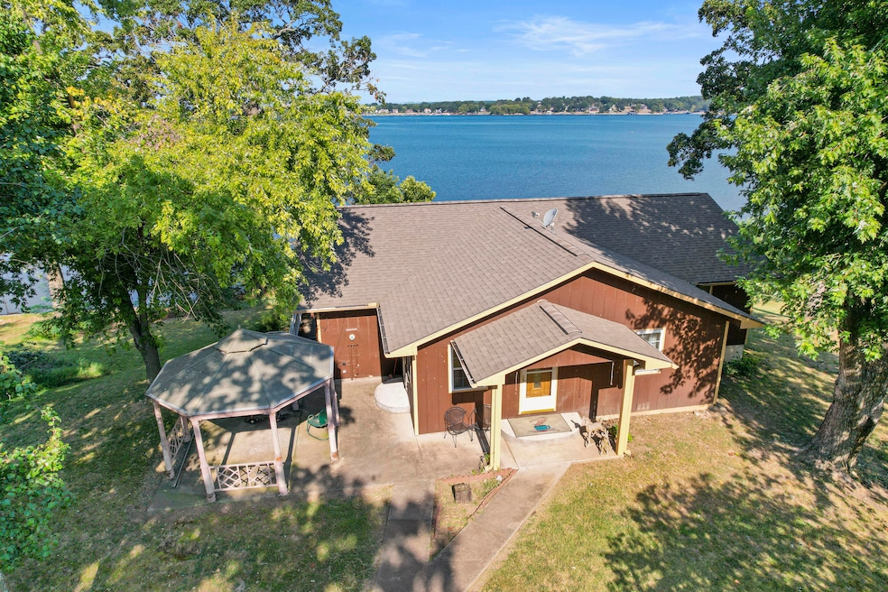 For Sale $625,000 • Co-Listing Agent