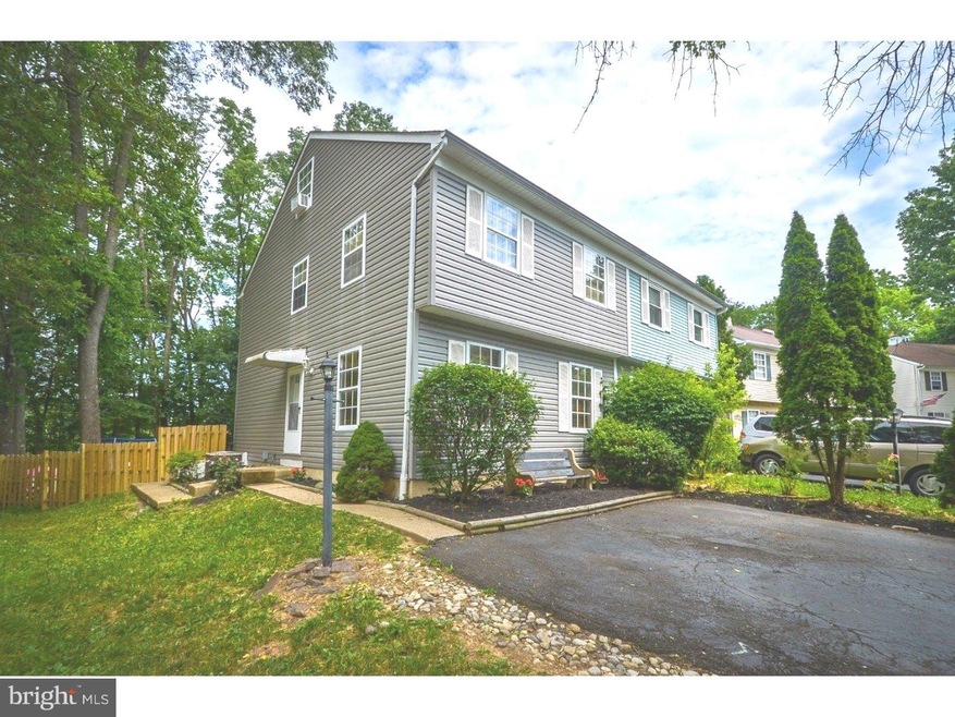 258 Cricklewood Cir, Lansdale, PA 19446 - photo 1