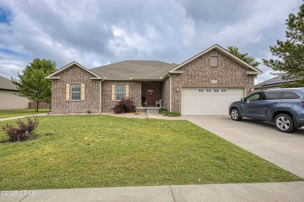 Under Contract $329,900 • Co-Listing Agent