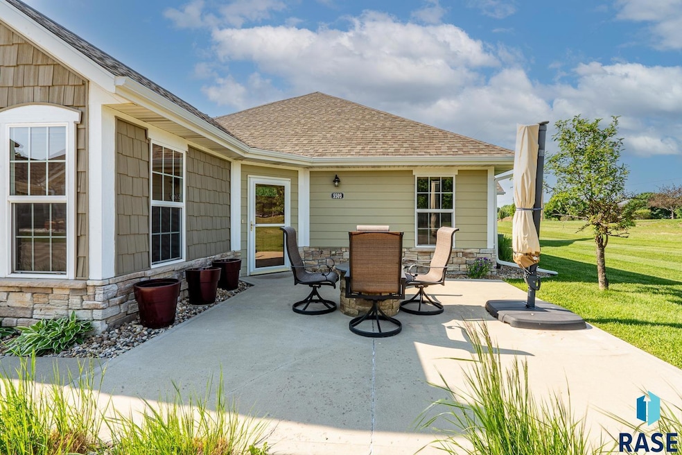 Pending $305,000 • Co-Listing Agent