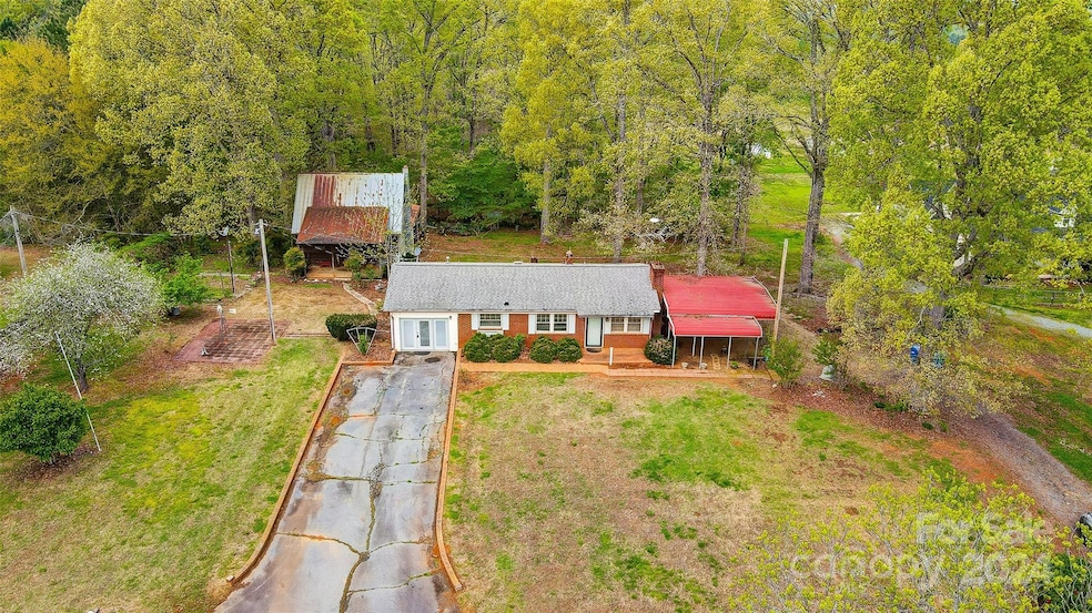10370 Hartsell Rd, Midland, NC 28107 - photo 1