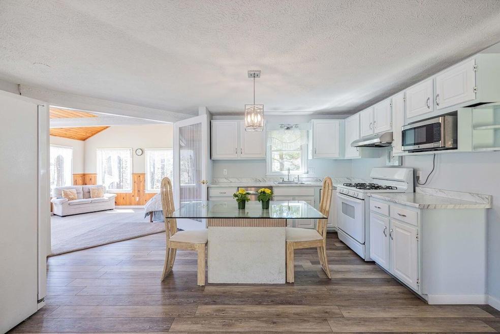 4 Preble St, Wells, ME 04090 - photo 1