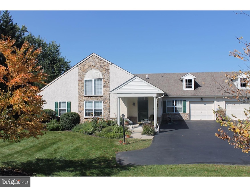 126 Arbour Ct, North Wales, PA 19454 - photo 1