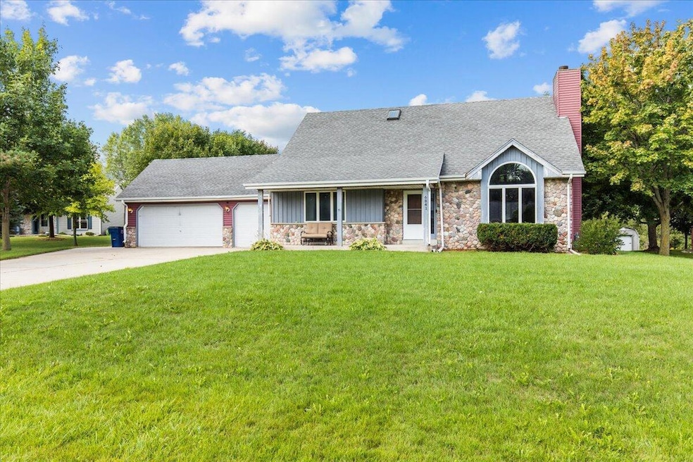 01-Bellvue Ct-1
