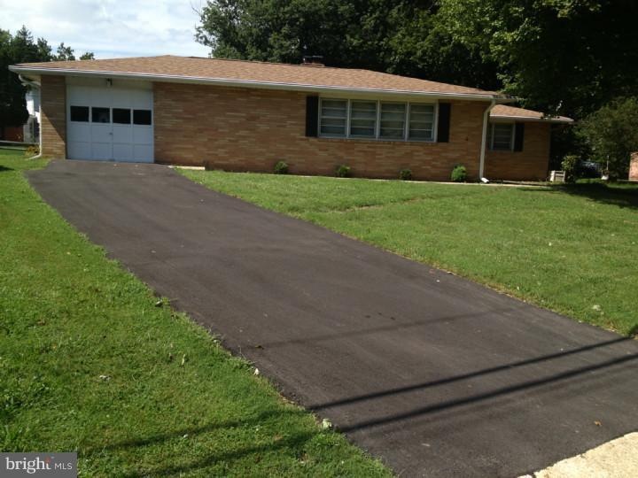 2307 Milltown Rd, Wilmington, DE 19808 - photo 1